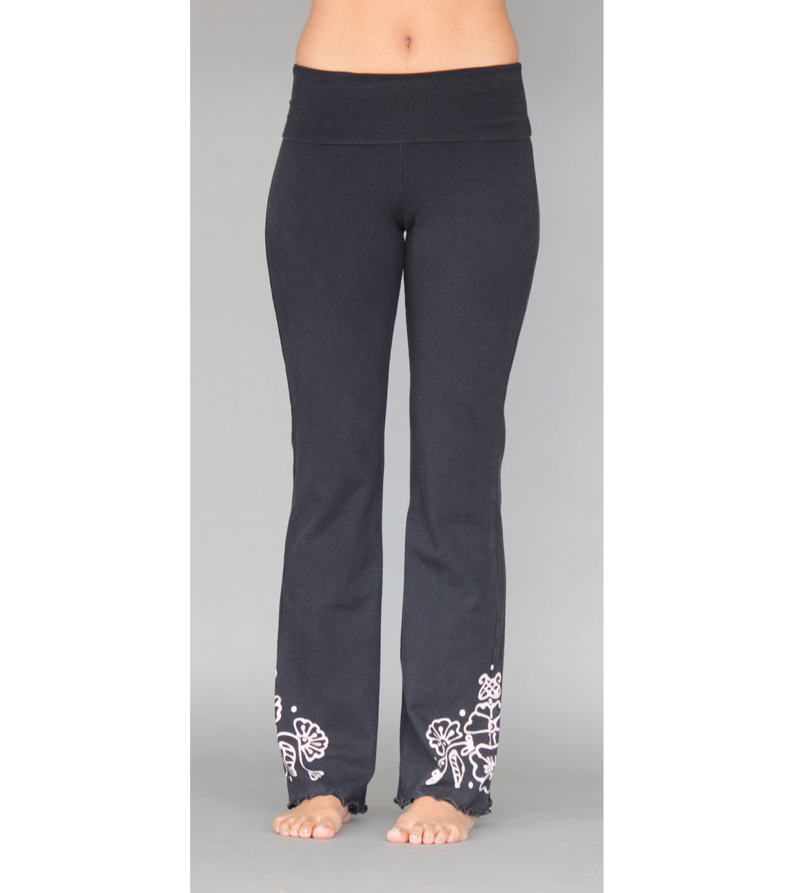 Organic Cotton Hand-painted Mehndi Design Yoga Pant- Black