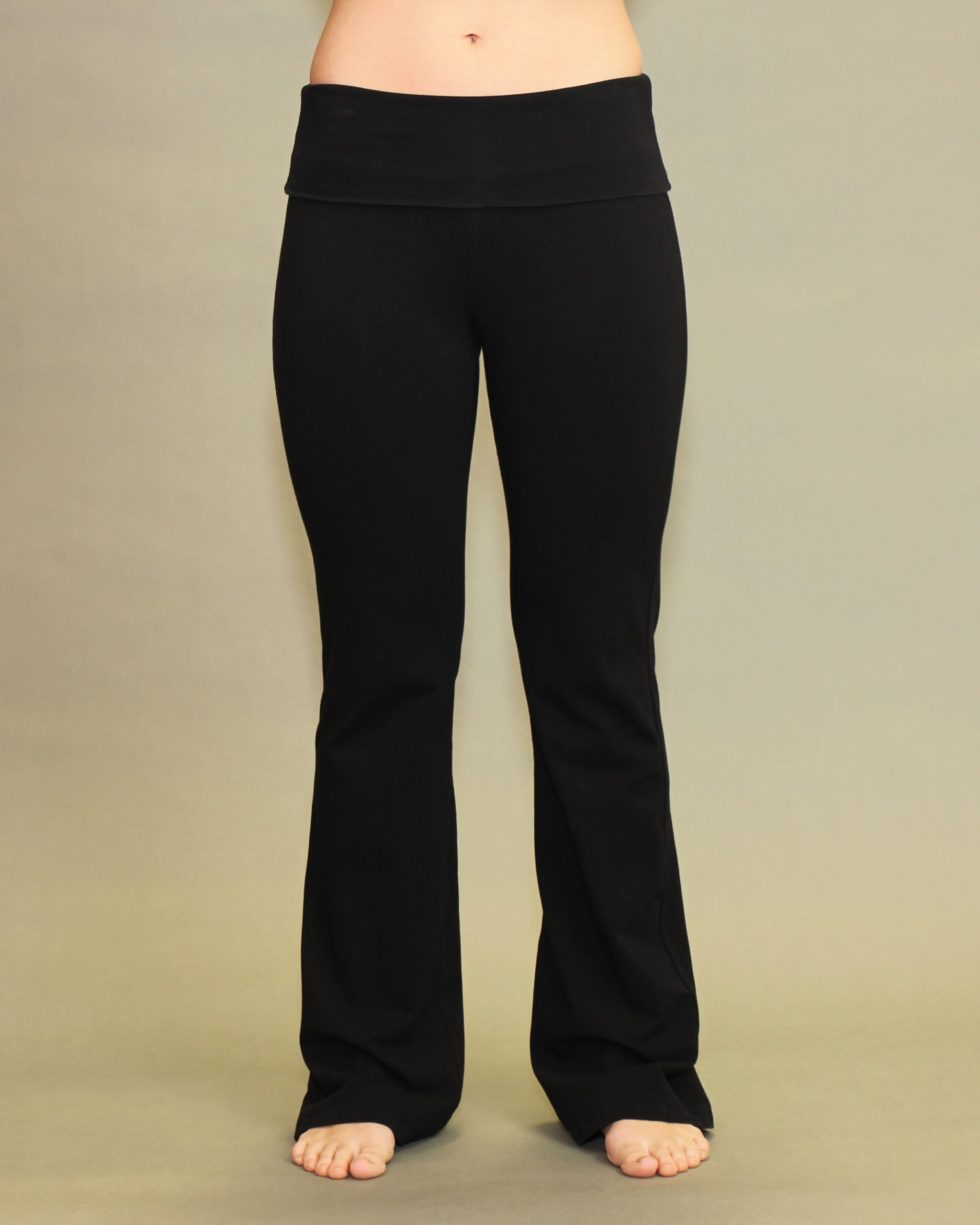 Organic Cotton Fold-over Waistband Yoga Pant – Black